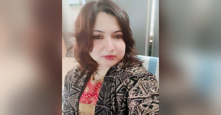 দুর্নীতি ও প্রেমঘটিত কারণে বহুল আলোচিত নায়েব শর্মিষ্ঠা নড়াইলের কালিয়ায় বদলি