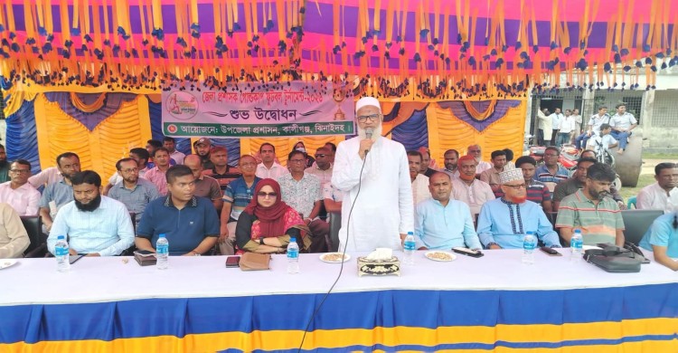 কালীগঞ্জে জেলা প্রশাসক ফুটবল টুনামেন্ট ২০২৬ উদ্বোধন