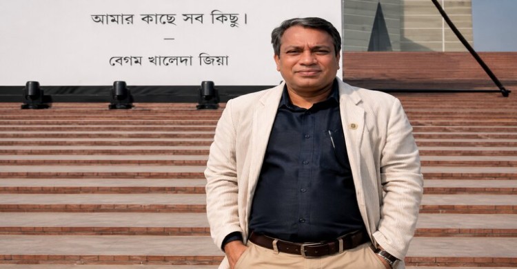 নোবিপ্রবির অধ্যাপক ড. মো. জাহাঙ্গীর সরকারের সুবিপ্রবির উপ-উপাচার্য পদে নিয়োগ