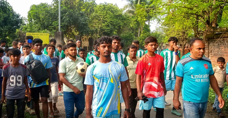 ইউনিয়ন ফুটবল টুর্নামেন্টের ফাইনালে ৭ ও ২ নম্বর ওয়ার্ড