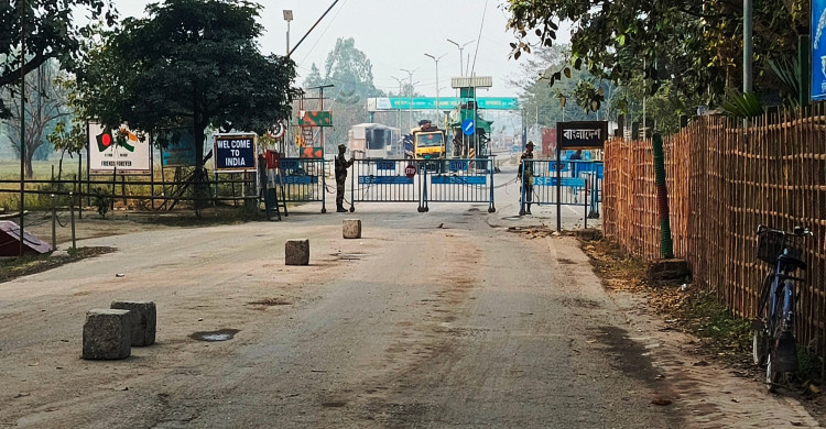 দুর্গাপূজায় ৭ দিন বন্ধ থাকবে বুড়িমারী স্থলবন্দর