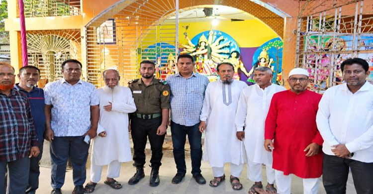 সোনামুখি ও তিলকপুরে পূজা মণ্ডপ পরিদর্শন করলেন উপজেলা বিএনপি