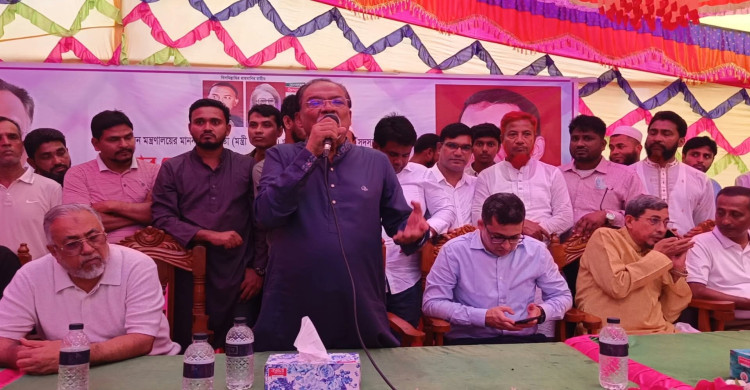 দেশের স্বার্থে সবাইকে ঐক্যবদ্ধ থাকা দরকার : জনপ্রশাসন মন্ত্রণালয়ের উপদেষ্টা ইসমাইল জবিউল্লাহ