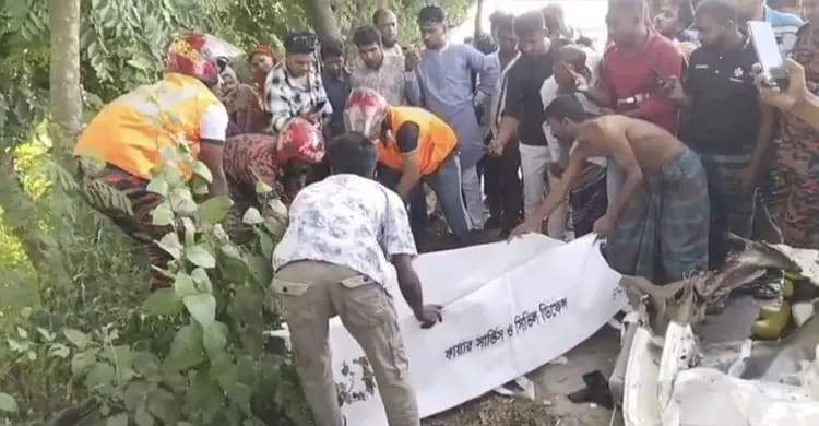 মধুখালীতে মর্মান্তিক পৃথক দুই সড়ক দূর্ঘটনা মাগুরার ৫ জনের মৃত্যু