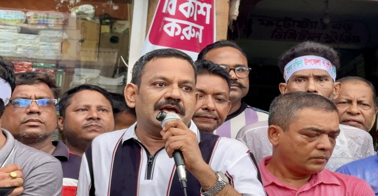 মাদক ও চাঁদাবাজদের বিরুদ্ধে সোচ্চার থাকতে হবে: আশরাফুর রহমান বাবু