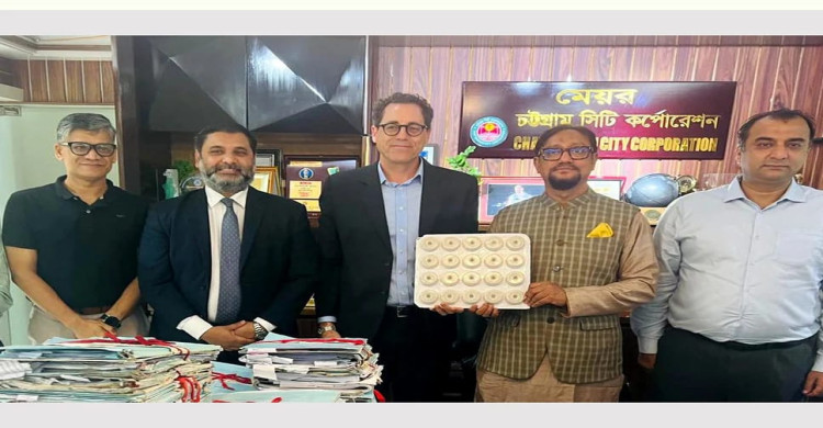 চট্টগ্রামকে বিনিয়োগবান্ধব নগরী হিসেবে গড়তে আন্তর্জাতিক সহযোগিতা বাড়াতে চাই: ডা. শাহাদাত