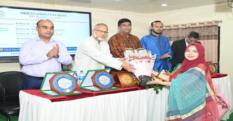 ‎কুবিতে এক্সিকিউটিভ এমবিএ প্রোগ্রামের নবীনবরণ অনুষ্ঠিত