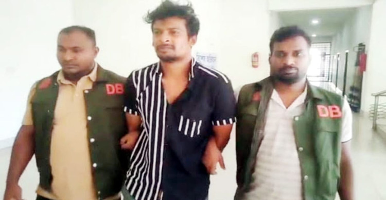 চট্টগ্রামের শীর্ষ সন্ত্রাসী বড় সাজ্জাদের সহযোগী সানি নারায়ণগঞ্জে গ্রেপ্তার