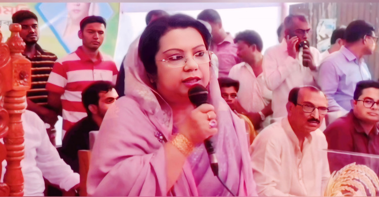 আসন্ন নির্বাচনে দলীয় পরিচয়ের চেয়ে সৎ ও স্বচ্ছল ব্যক্তিকে বেশি গুরুত্ব দেওয়ার আহ্বান খাদ্যমন্ত্রীর