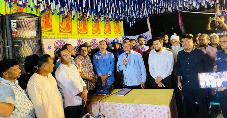 কালাইয়ে শারদীয় দুর্গাপূজা উপলক্ষে বিভিন্ন পূজামণ্ডপ পরিদর্শনে প্রতিমন্ত্রী