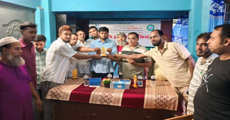 সিংড়া স্মার্ট প্রেস ক্লাবের স্মার্ট সাহিত্য পাঠাগার উদ্বোধন