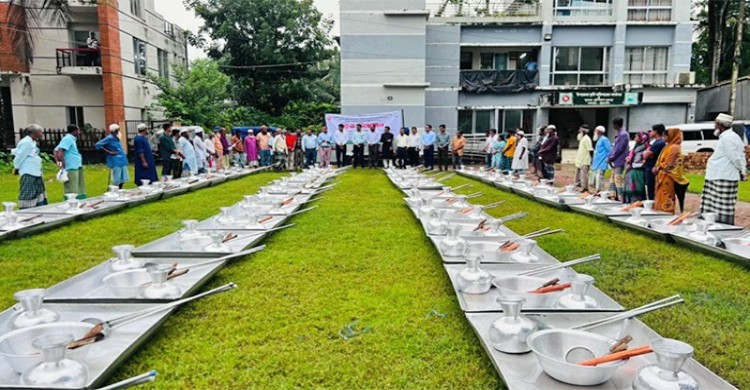 প্রশিক্ষণ শেষে গুড় তৈরির উপকরণ পেলেন ২৪০ গোলচাষি