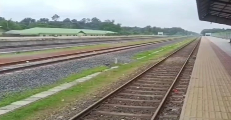 গোপালগঞ্জে ট্রেনে কাটা পড়ে বৃদ্ধা নিহত