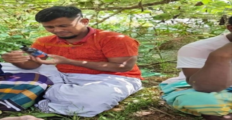 সোনারগাঁও বিএনপি নেতার মাদক সেবনের ছবি সামাজিক যোগাযোগে ভাইরাল