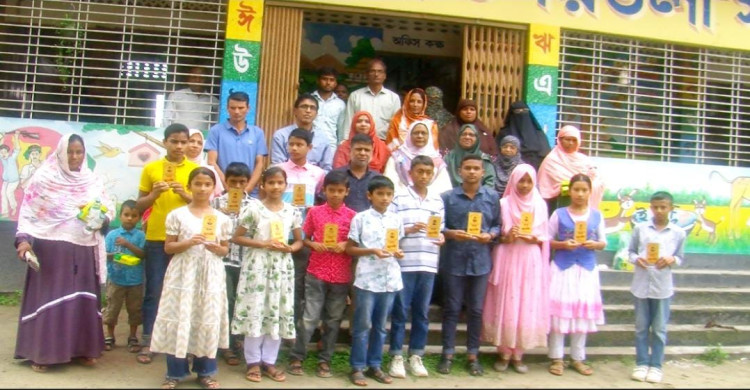 গংগাচড়ায় বৃত্তিপ্রাপ্ত ১২ শিক্ষার্থীকে সংবর্ধনা