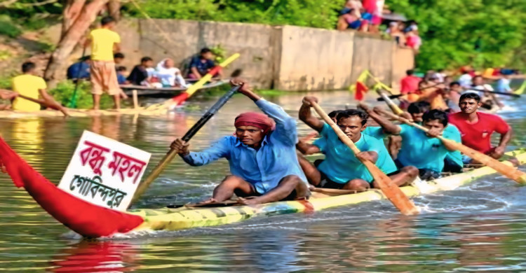 ইছামতির বুকে কলা গাছের ভেলা বাইচ, 'চ্যাম্পিয়ন বন্ধুমহল'