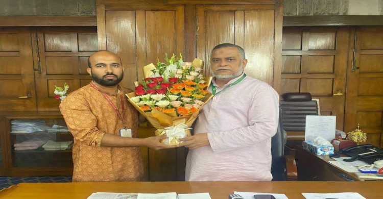 শায়েস্তাগঞ্জ উপজেলা সার ডিলার নিয়োগ যাচাই-বাছাই ও বিক্রয় কার্যক্রম সুষ্ঠুভাবে পরিচালনা ও মনিটরিং কমিটির সদস্য পলাশ