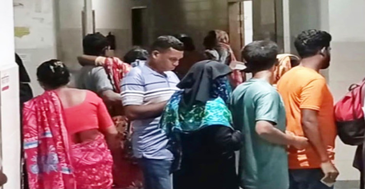 গোপালগঞ্জে ট্রাক-মোটরসাইকেল সংঘর্ষে স্বামী নিহত, স্ত্রী হাসপাতালে