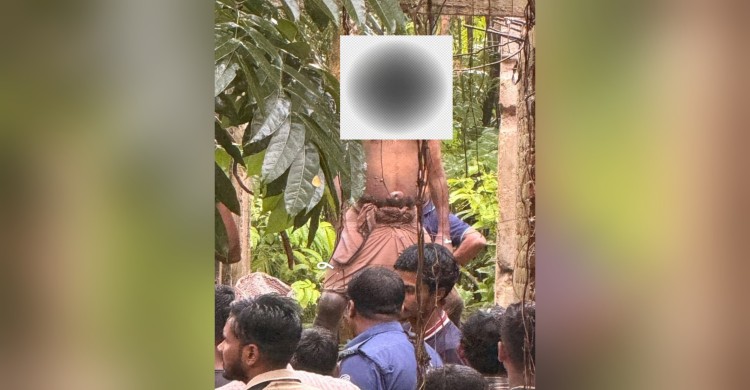পরিত্যক্ত বাড়ি থেকে উদ্ধার যুবকের ম/র/দে/হ; পঁচা গন্ধ পেয়ে পুলিশে খবর দিল স্থানীয়রা
