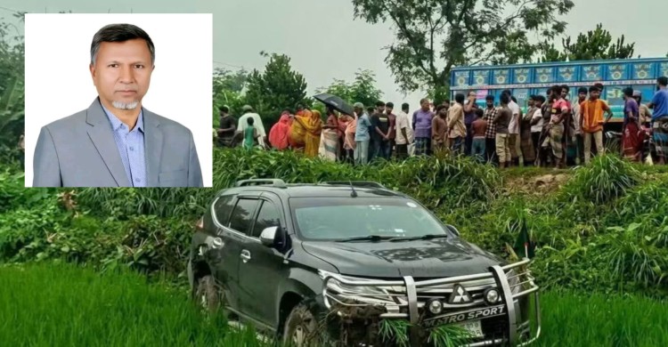 বড়সড় দুর্ঘটনার হাত থেকে রক্ষা পেলেন প্রতিমন্ত্রী আব্দুল বারীসহ তাঁর স্ত্রী : গুরুত্বর আহত এক নারী পথচারী